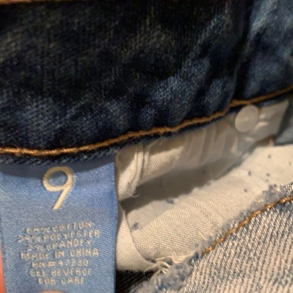 ALMOST FAMOUS, HIGH RISE SHORTS - Picture 5 of 10